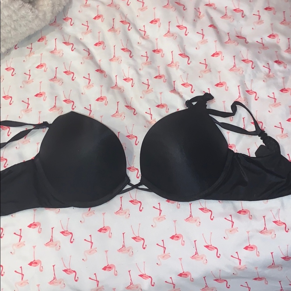 Victorias secret bombshell bra (adds 2 cups) 32C